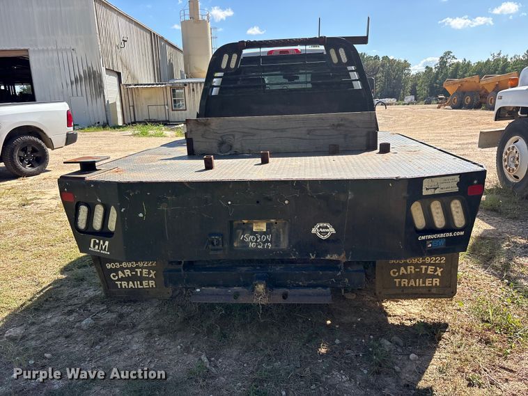 image for item ES8281 2015 Chevrolet Silverado 3500HD Crew Cab dump flatbed pickup truck