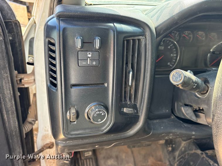 image for item ES8282 2015 Chevrolet Silverado 2500HD Ext. Cab utility bed pickup truck
