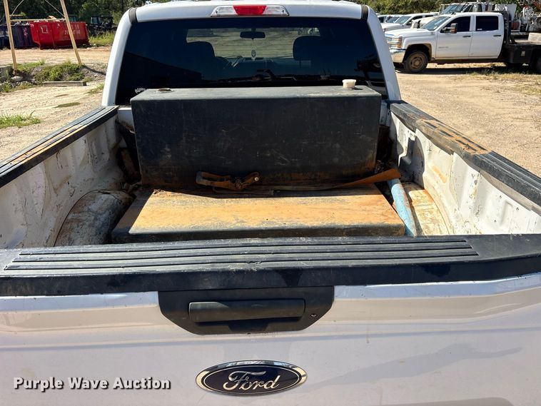 image for item ES8283 2018 Ford F150 Crew Cab pickup truck
