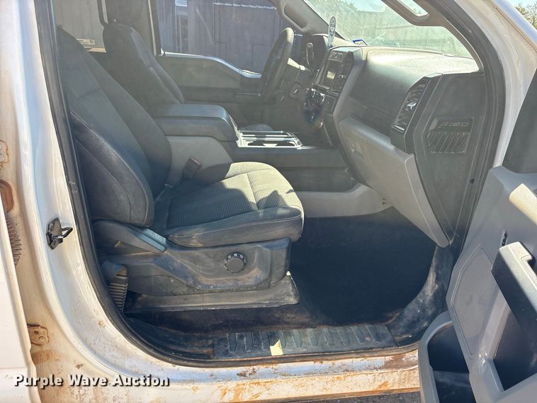 image for item ES8283 2018 Ford F150 Crew Cab pickup truck