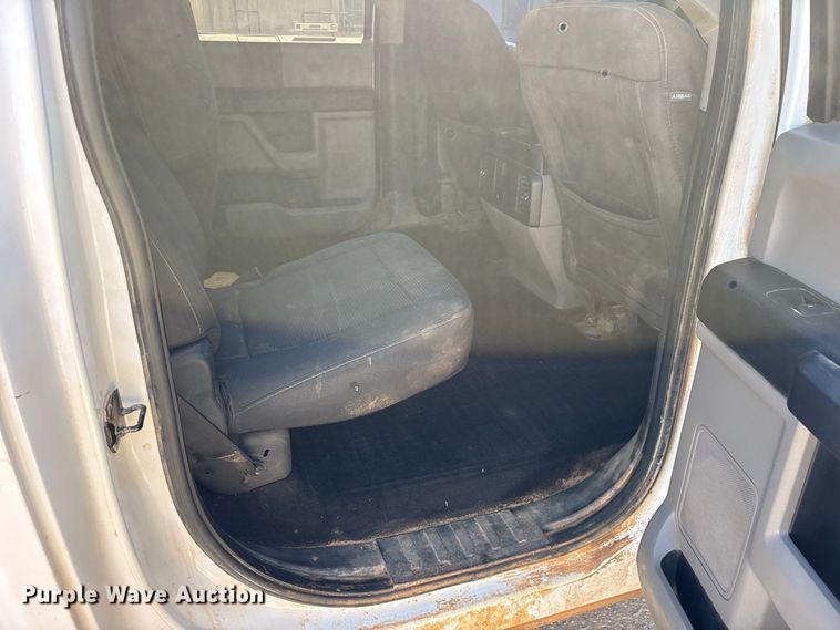 image for item ES8283 2018 Ford F150 Crew Cab pickup truck