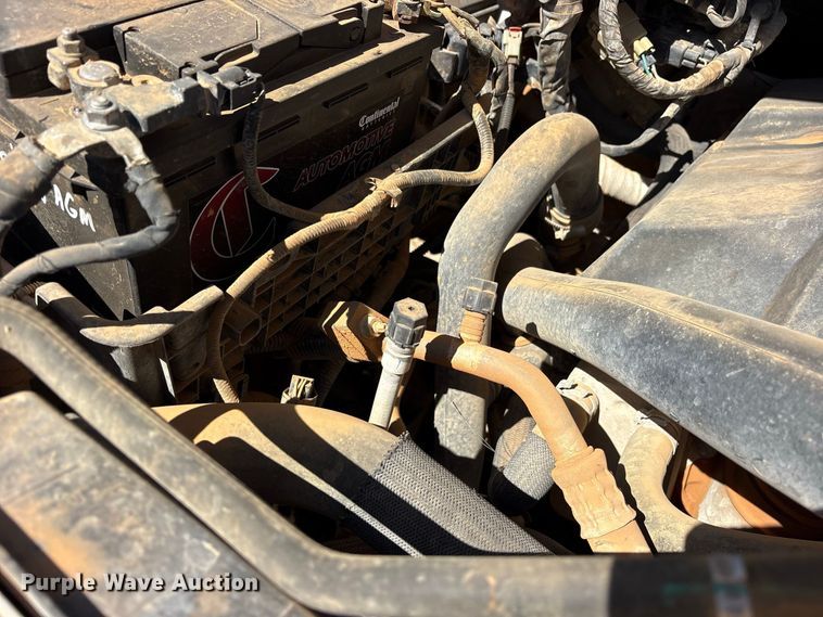 image for item ES8283 2018 Ford F150 Crew Cab pickup truck