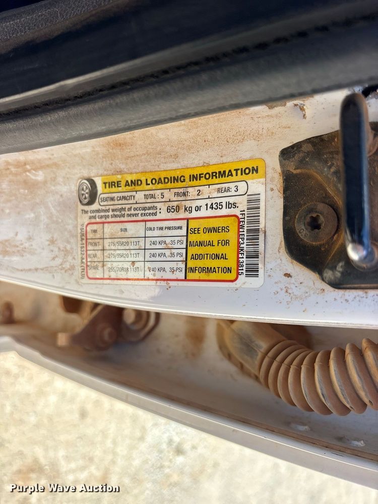 image for item ES8283 2018 Ford F150 Crew Cab pickup truck