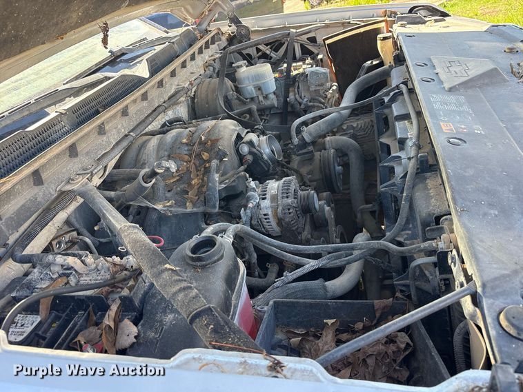 image for item ES8284 2016 Chevrolet Silverado 1500 Ext. Cab pickup truck