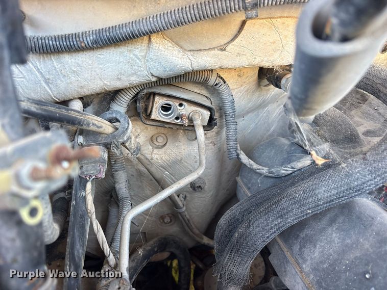 image for item ES8284 2016 Chevrolet Silverado 1500 Ext. Cab pickup truck