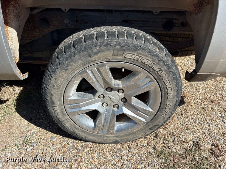 image for item ES8284 2016 Chevrolet Silverado 1500 Ext. Cab pickup truck