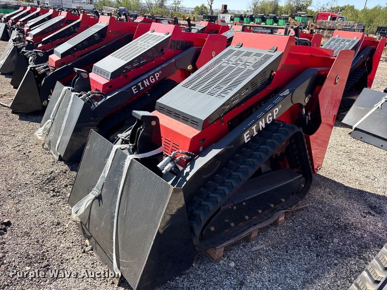 image for item ES8355 2024 Erie SCL850 compact utility loader