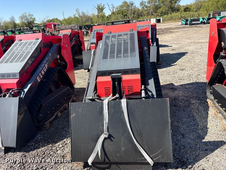 image for item ES8355 2024 Erie SCL850 compact utility loader