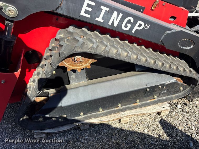 image for item ES8355 2024 Erie SCL850 compact utility loader