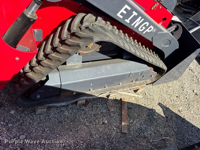 image for item ES8356 2024 Erie SCL850 compact utility loader