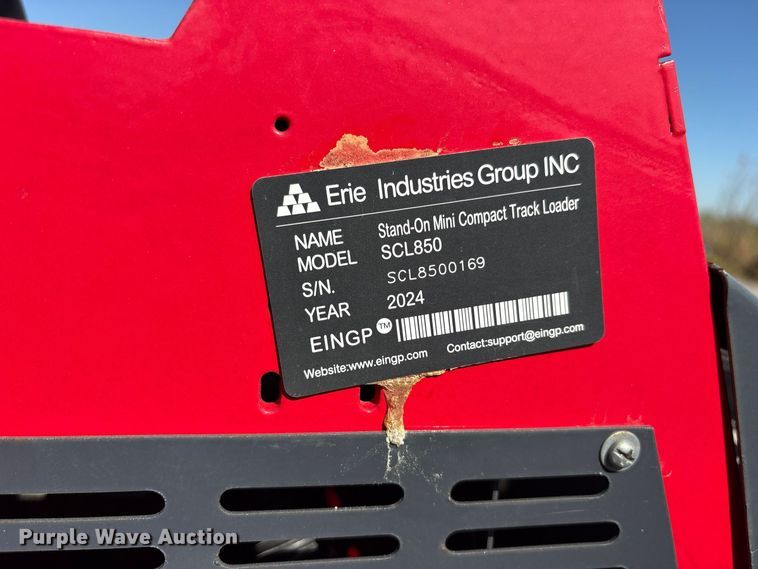 image for item ES8356 2024 Erie SCL850 compact utility loader