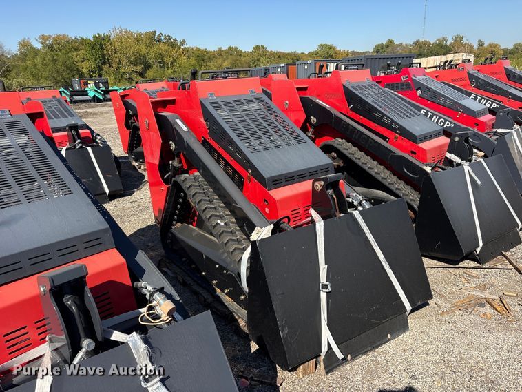 image for item ES8358 Erie SCL850 compact utility loader