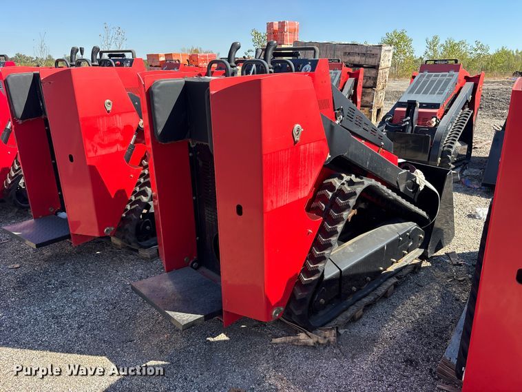 image for item ES8358 Erie SCL850 compact utility loader