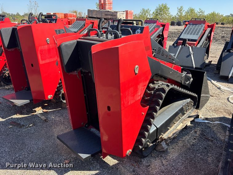 image for item ES8360 Erie SCL850 compact utility loader