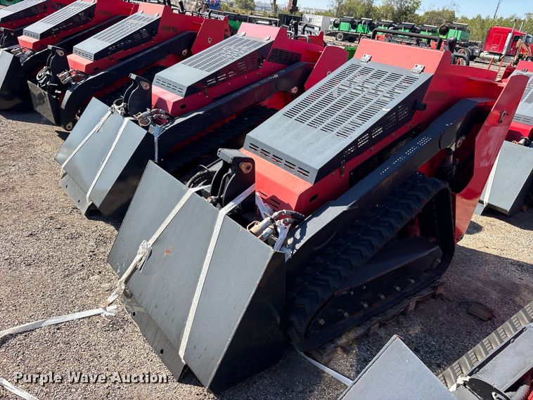 image for item ES8361 Erie SCL850 compact utility loader