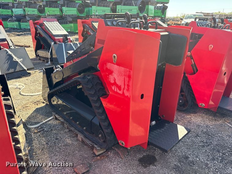 image for item ES8361 Erie SCL850 compact utility loader