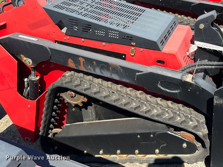 image for item ES8361 Erie SCL850 compact utility loader