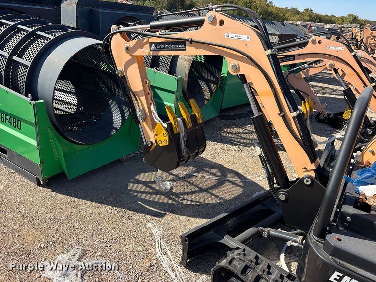 image for item ES8381 2024 Erie EM15 mini excavator