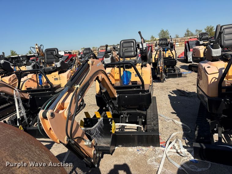 image for item ES8382 2024 Erie EM15 mini excavator