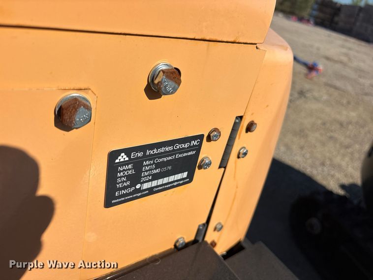 image for item ES8382 2024 Erie EM15 mini excavator