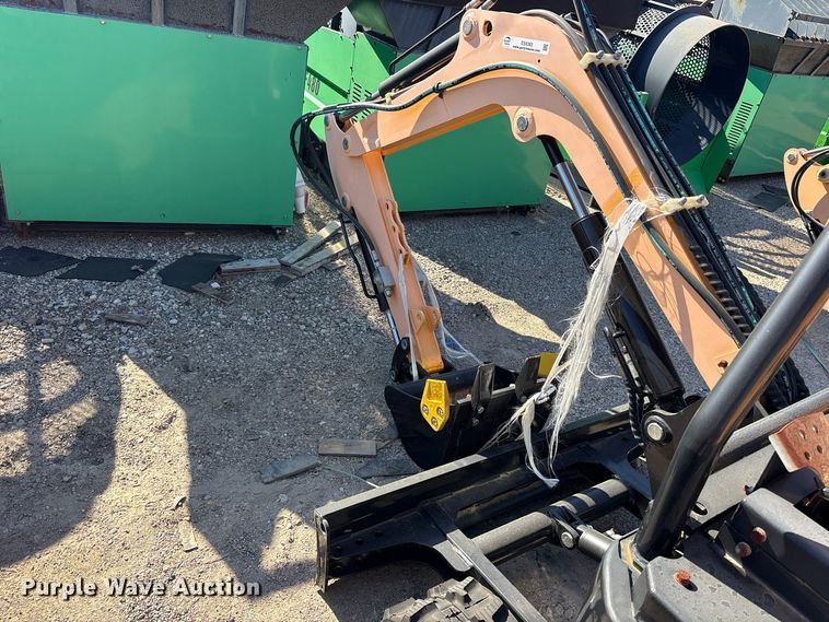 image for item ES8383 2024 Erie EM15 mini excavator