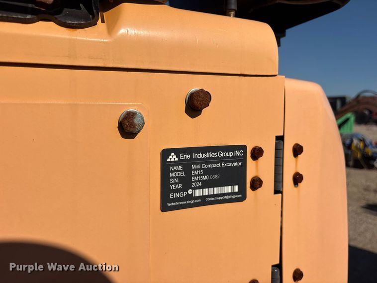 image for item ES8383 2024 Erie EM15 mini excavator