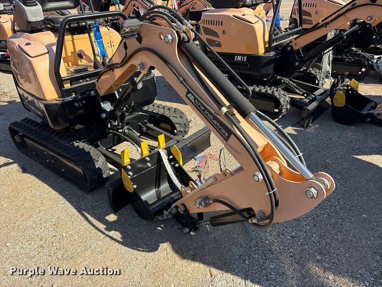image for item ES8384 2024 Erie EM15 mini excavator