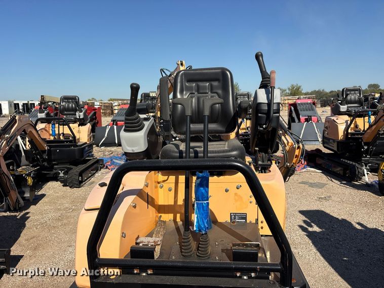 image for item ES8384 2024 Erie EM15 mini excavator