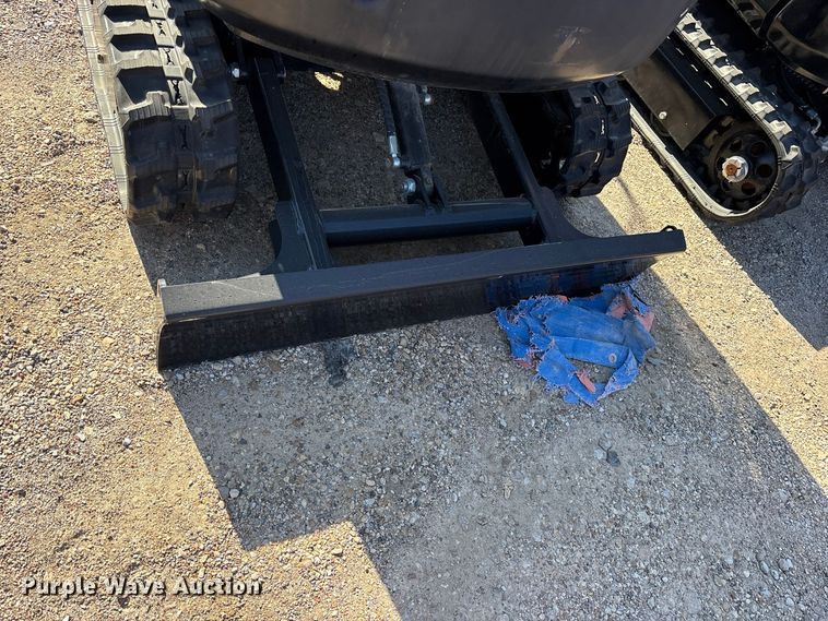 image for item ES8385 2024 Erie EM15 mini excavator