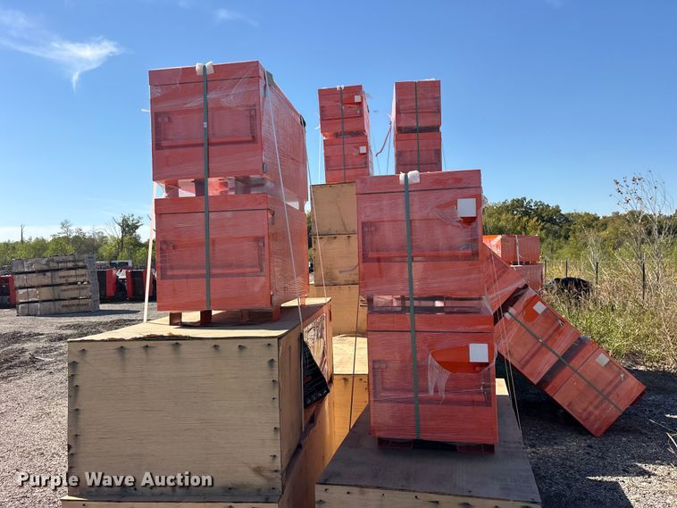image for item ES8472 (47) 2024 Erie D2248 toolboxes