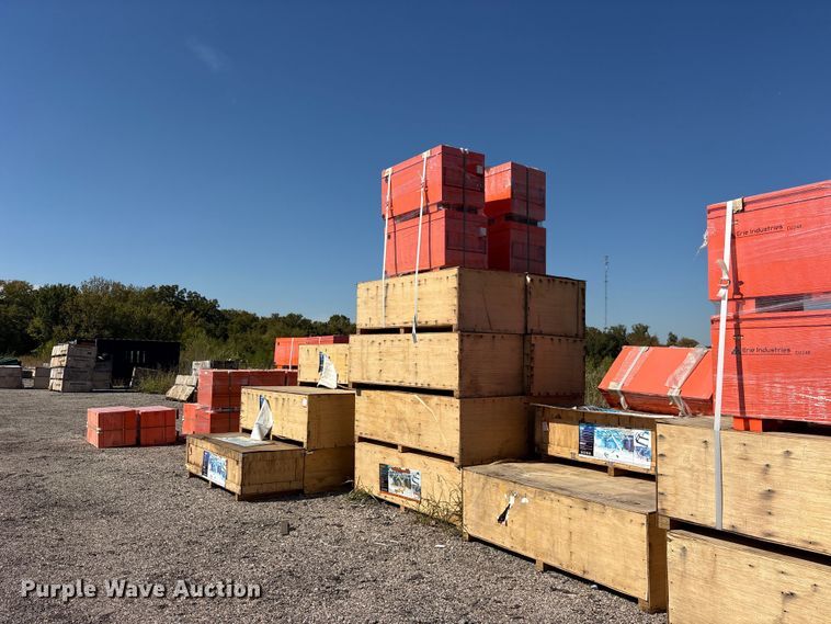 image for item ES8472 (47) 2024 Erie D2248 toolboxes
