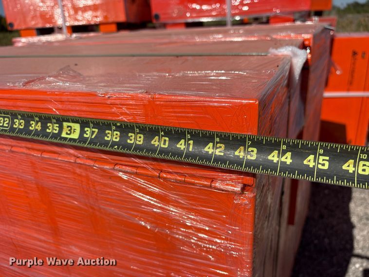 image for item ES8472 (47) 2024 Erie D2248 toolboxes