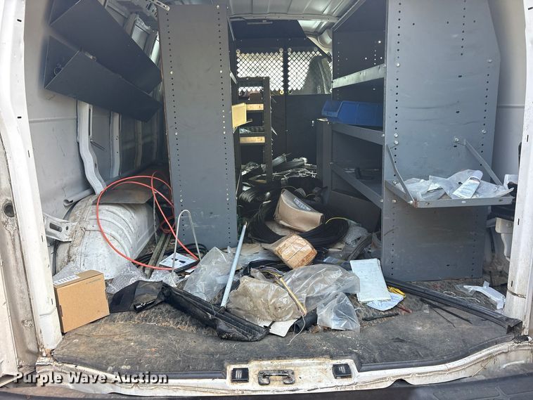 image for item ES8473 2016 Chevrolet Express 2500 van
