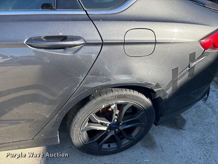 image for item ET8690 2018 Ford Fusion 