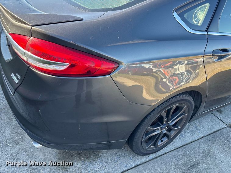 image for item ET8690 2018 Ford Fusion 