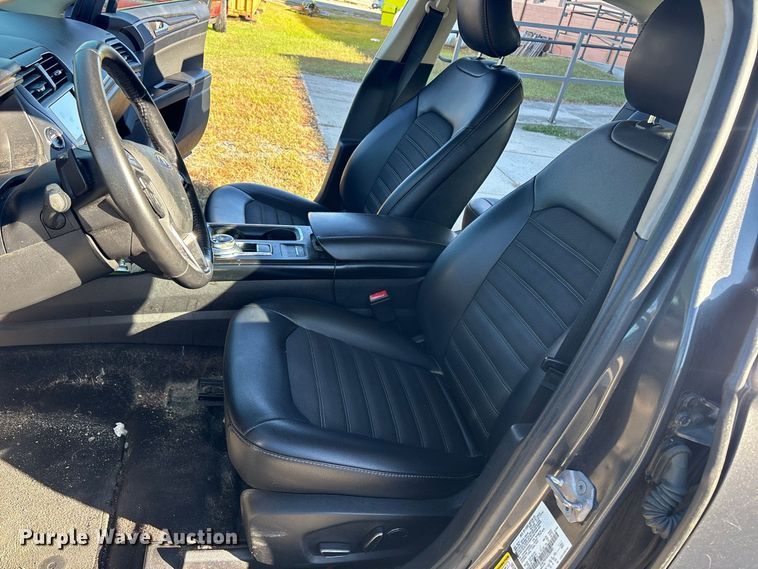 image for item ET8690 2018 Ford Fusion 