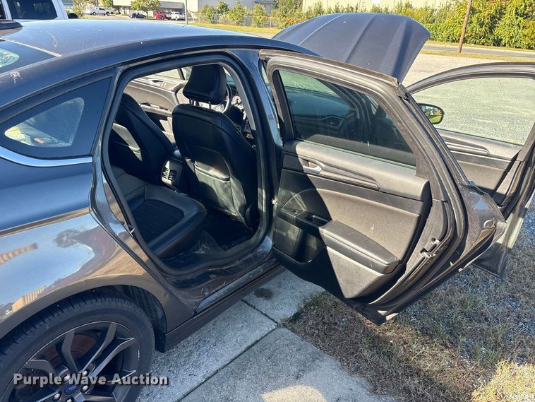 image for item ET8690 2018 Ford Fusion 