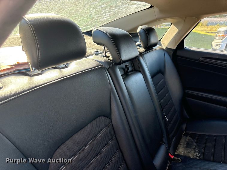 image for item ET8690 2018 Ford Fusion 