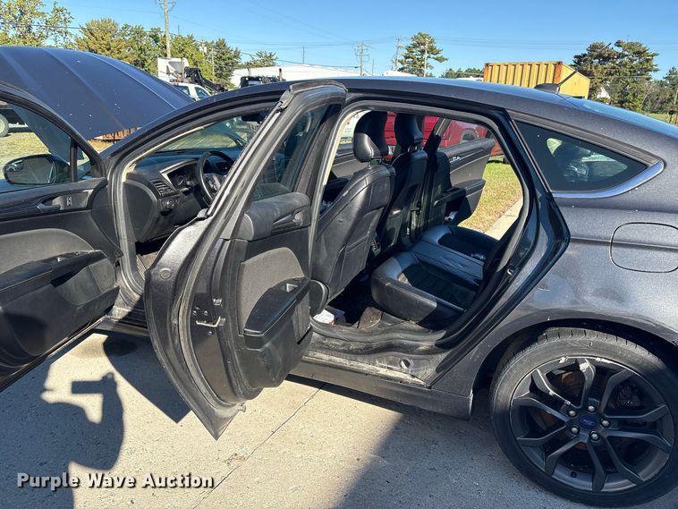 image for item ET8690 2018 Ford Fusion 