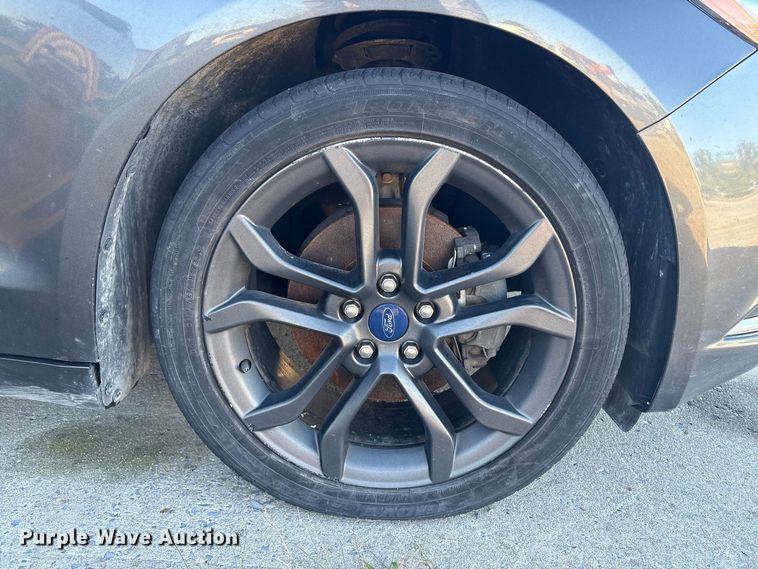 image for item ET8690 2018 Ford Fusion 