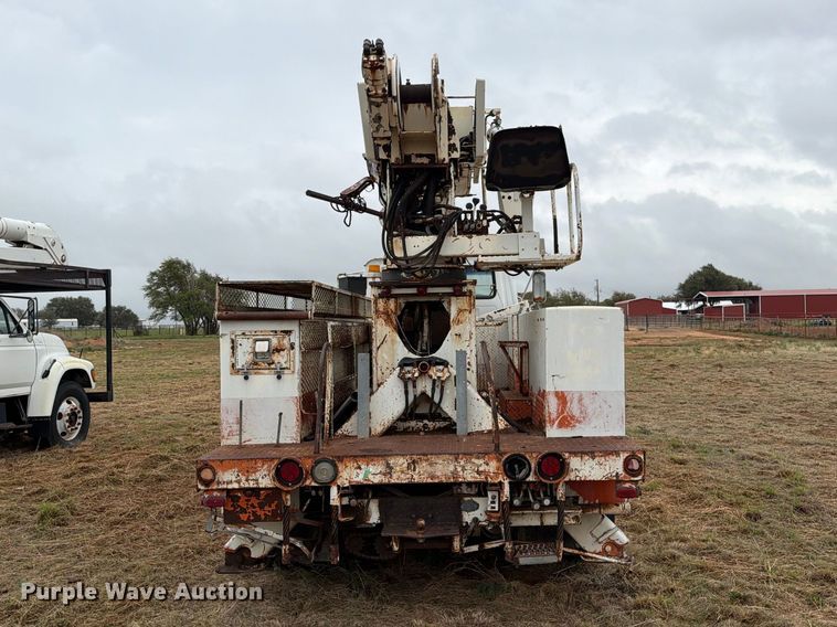 image for item EU5912 1980 Ford 7000 digger derrick truck