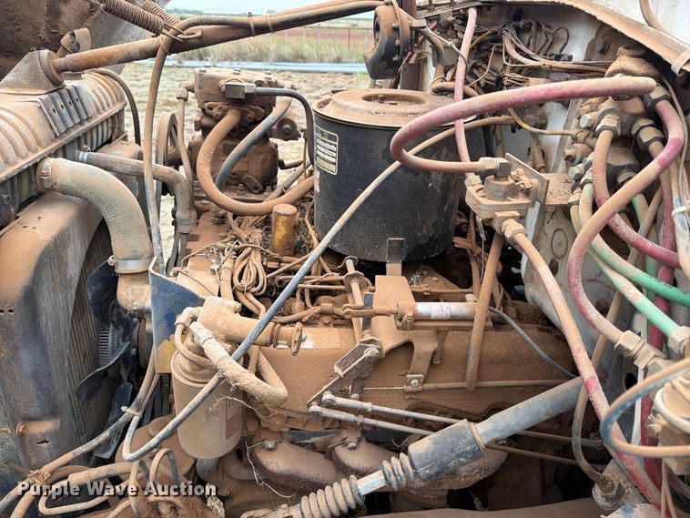 image for item EU5912 1980 Ford 7000 digger derrick truck