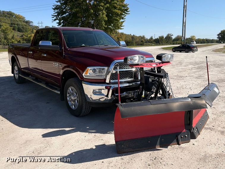 image for item EV7001 2018 RAM 2500 Heavy Duty Crew Cab pickup truck