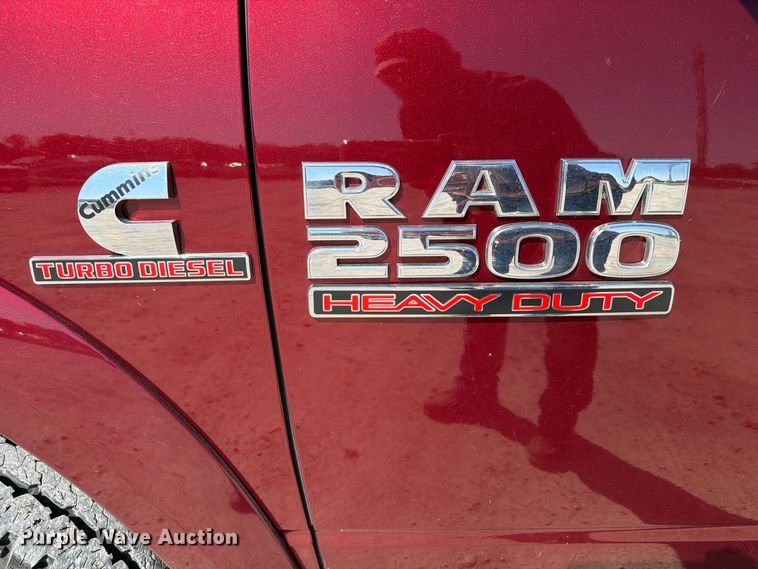 image for item EV7001 2018 RAM 2500 Heavy Duty Crew Cab pickup truck