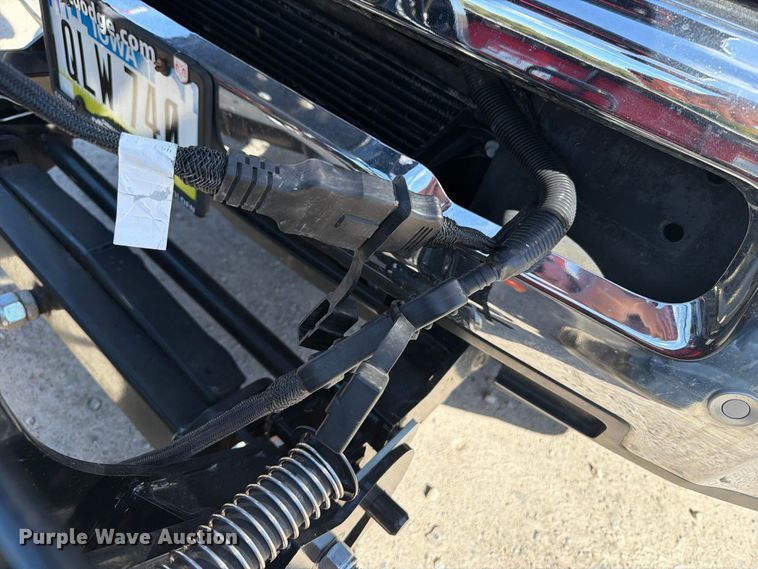 image for item EV7001 2018 RAM 2500 Heavy Duty Crew Cab pickup truck