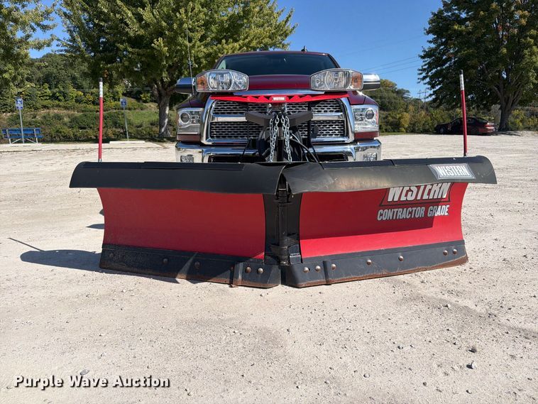 image for item EV7001 2018 RAM 2500 Heavy Duty Crew Cab pickup truck