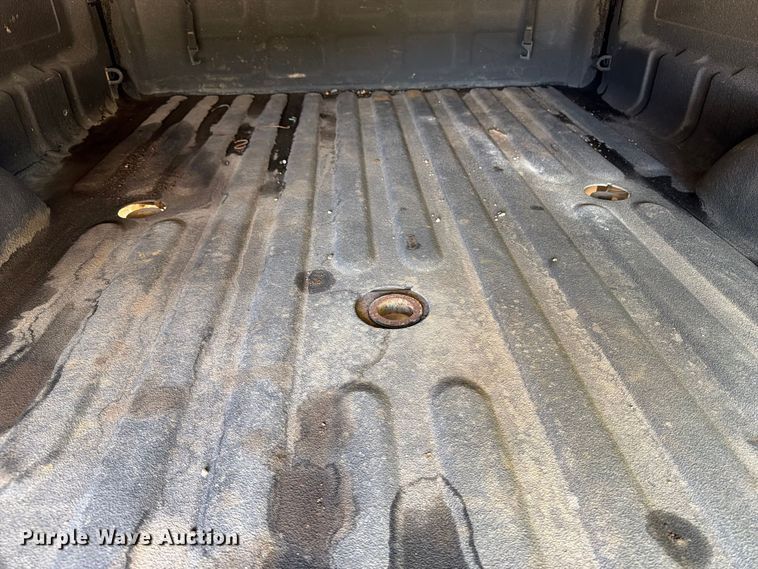 image for item EV7001 2018 RAM 2500 Heavy Duty Crew Cab pickup truck