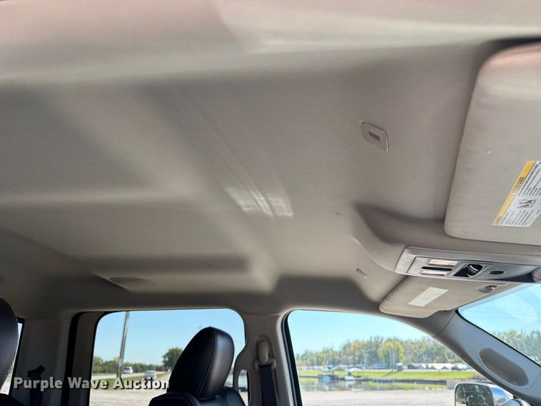 image for item EV7001 2018 RAM 2500 Heavy Duty Crew Cab pickup truck