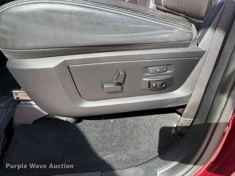image for item EV7001 2018 RAM 2500 Heavy Duty Crew Cab pickup truck