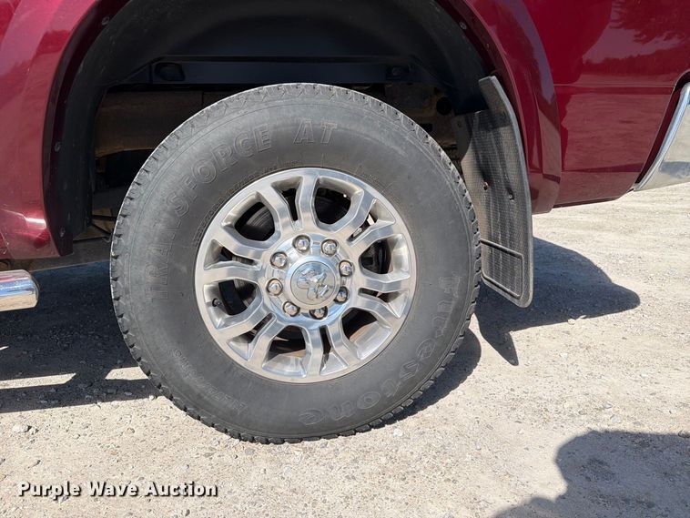 image for item EV7001 2018 RAM 2500 Heavy Duty Crew Cab pickup truck